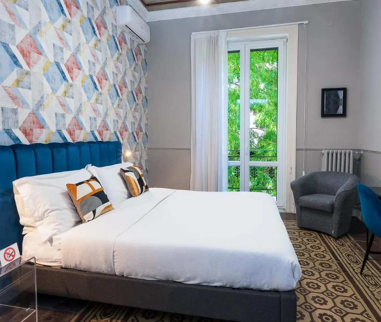 Casa Mo Room And Suite Palermo 3*,