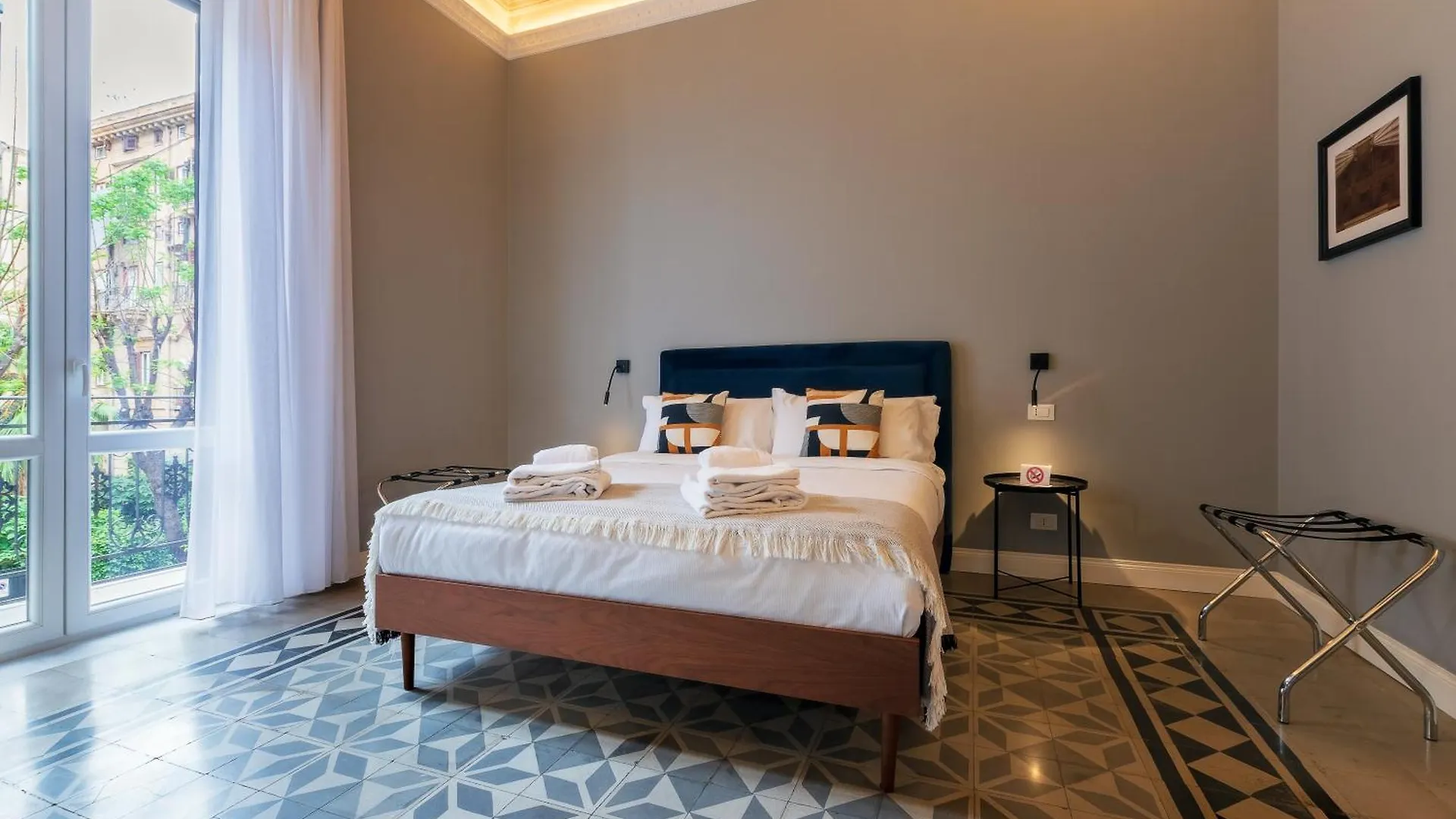 Casa Mo Room And Suite Palermo Italië